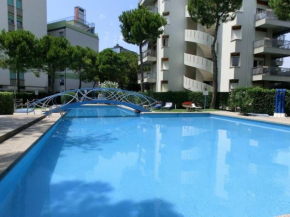 Fantastic three-room apartment with terrace, garden, swimming pool and sea view